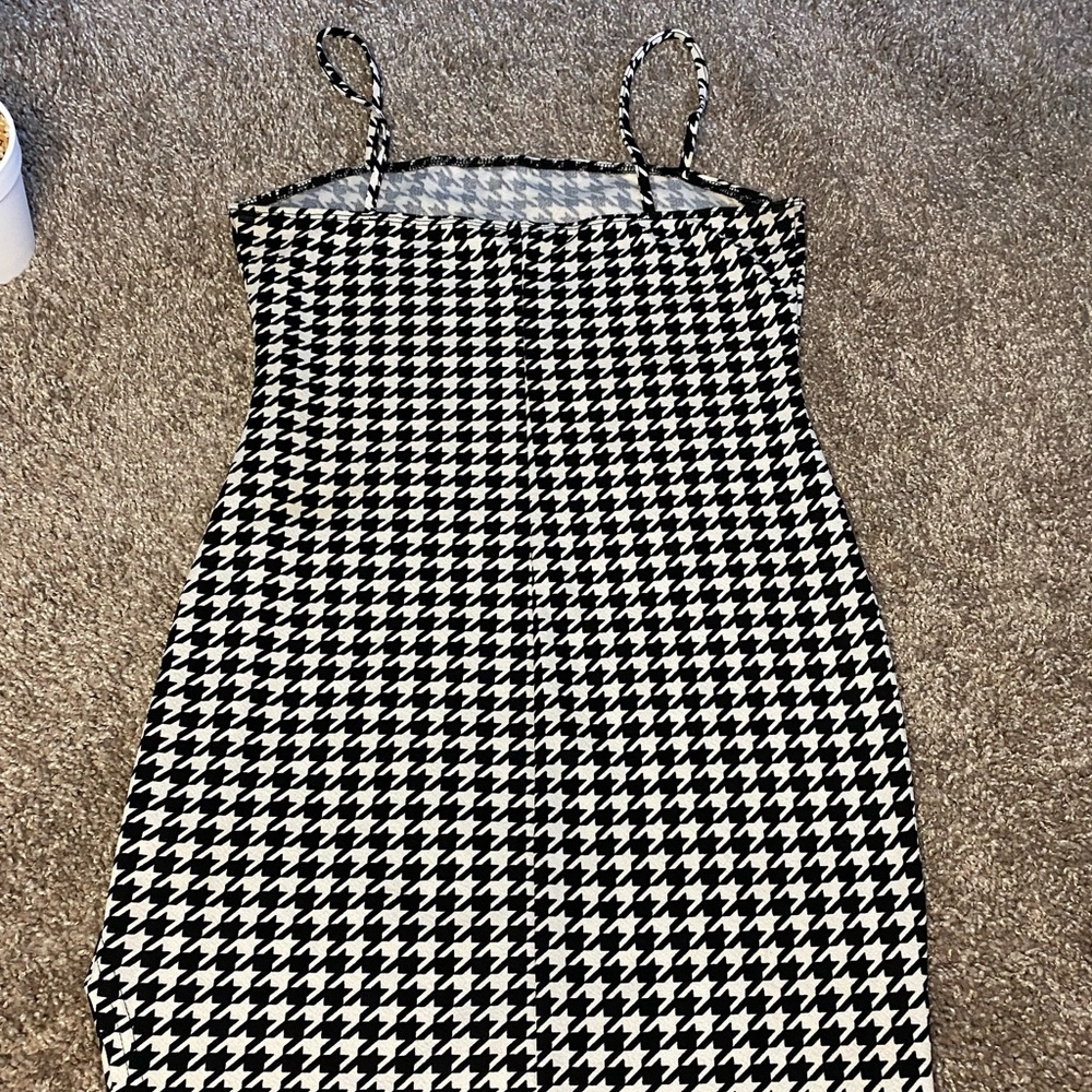 Split Bodycon Dress - Picture 7 of 11